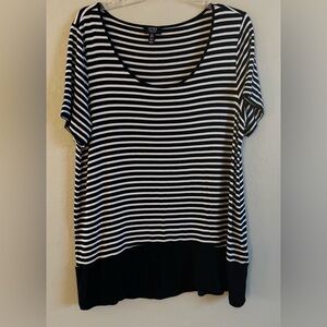 Jones New York Blouse Womens Large Black Short Sleeve Top Striped (minor Damage)
